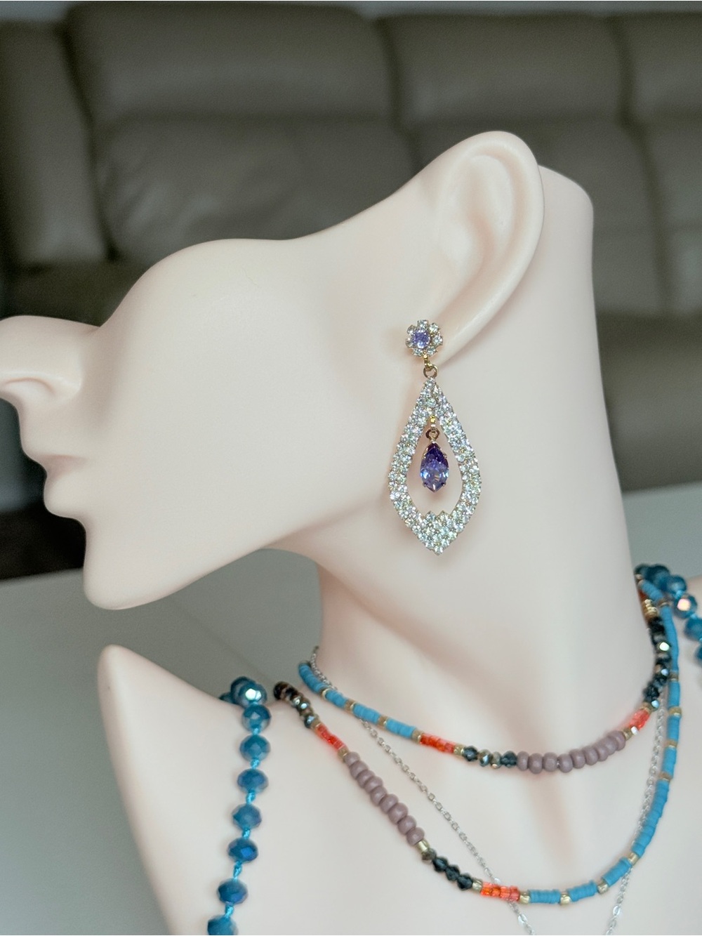 Elegant Purple Teardrop Crystal Drop Earrings - Gold Tone